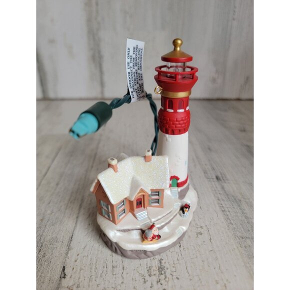 Hallmark 2000 Lighthouse greeting ornament Xmas - Picture 2 of 6